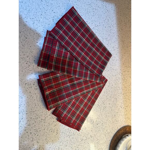 Vintage Longaberger Set 4 Plaid Tidings Red/Green/White Napkins Christmas Linens - Picture 4 of 5